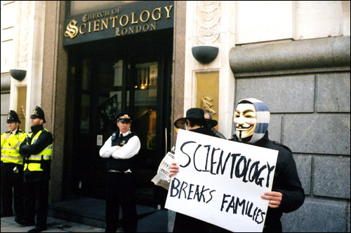 Scientology gets RickRoll'd 